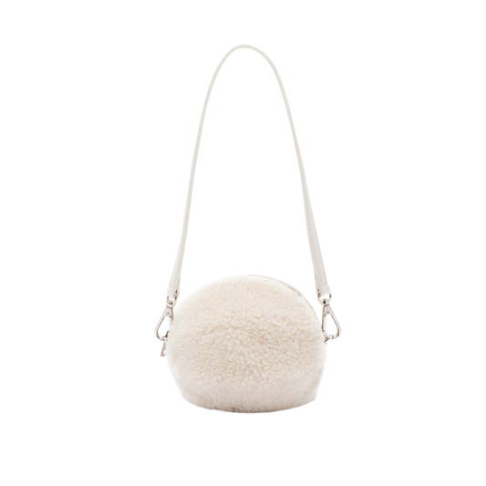 small rounded pochette in lamb fur with leather handle